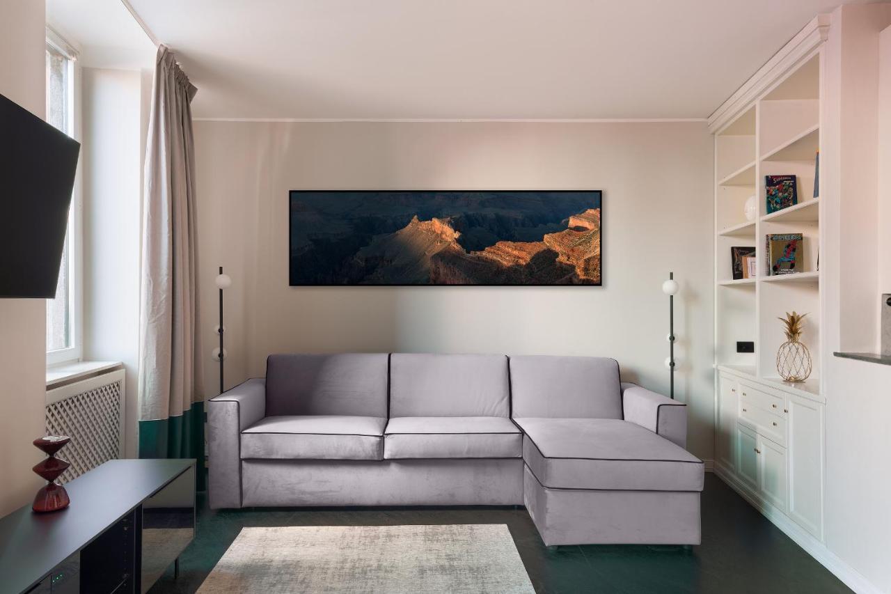 Hl Luxury Duomo Apartment - Via Torino, Montenapoleone Mediolan Zewnętrze zdjęcie